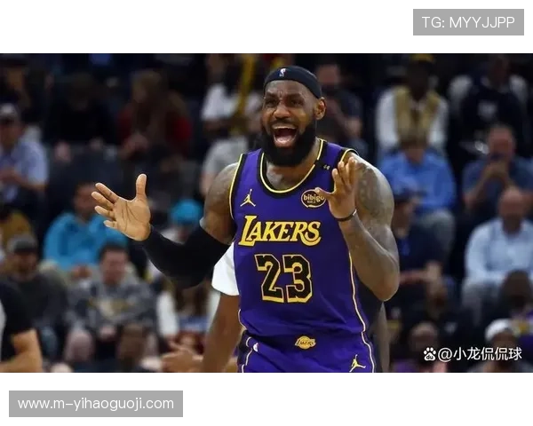 湖人新赛季阵容引发热议詹姆斯状态复苏能否再夺总冠军